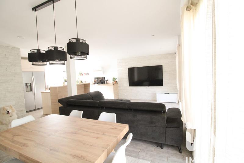 Maison - 96 m² - 5 pièces