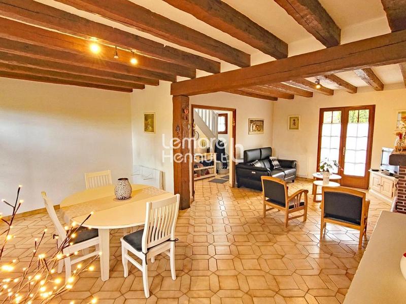 Pavillon - 140 m² - 7 pièces