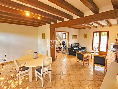 Pavillon - 140 m² - 7 pièces