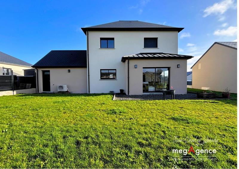 Maison - 105 m² - 5 pièces