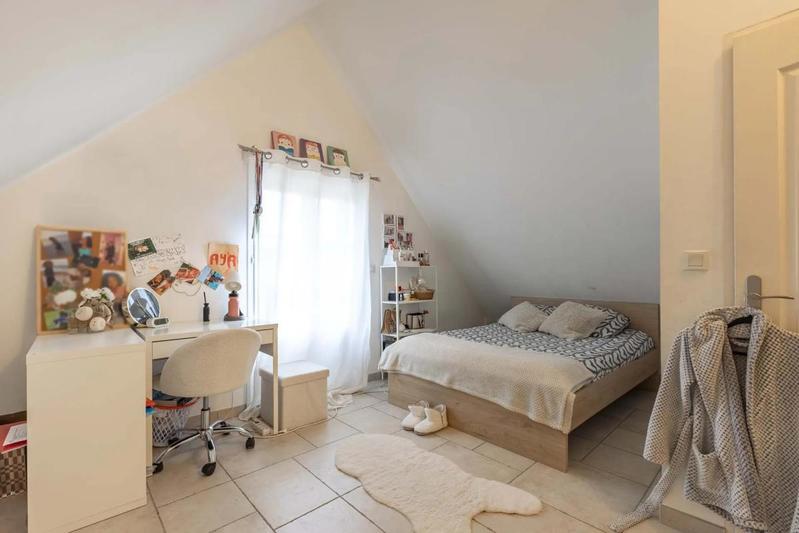 Maison - 174 m² - 8 pièces