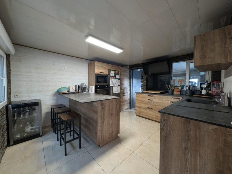 Maison - 123 m² - 5 pièces