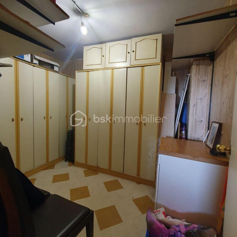 Appartement - 99 m² - 4 pièces