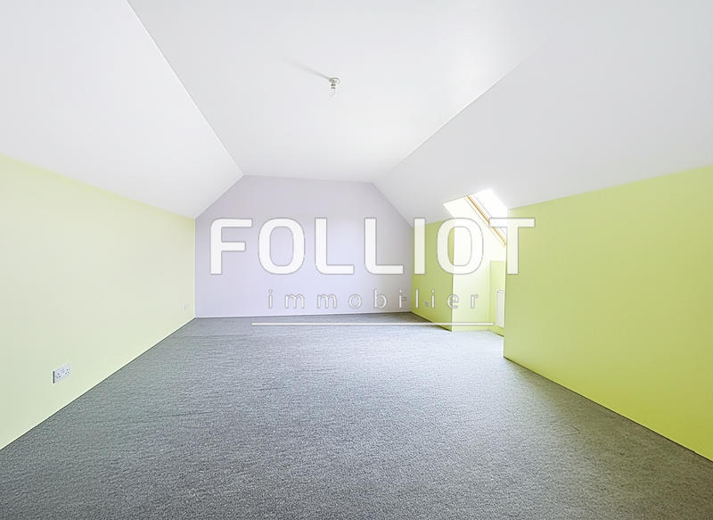 Maison - 138 m² - 6 pièces