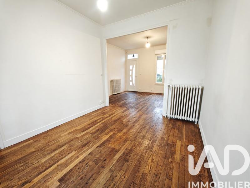 Maison - 104 m² - 4 pièces