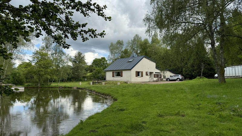 Maison - 140 m² - 5 pièces