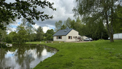 Maison - 140 m² - 5 pièces