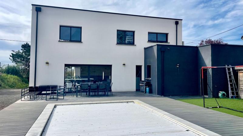 Maison - 178 m² - 7 pièces