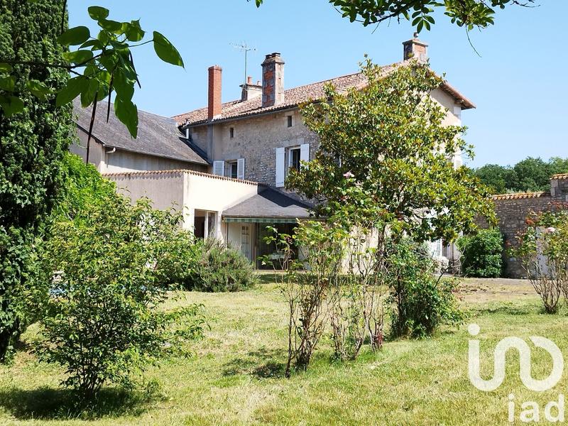 Maison - 193 m² - 9 pièces