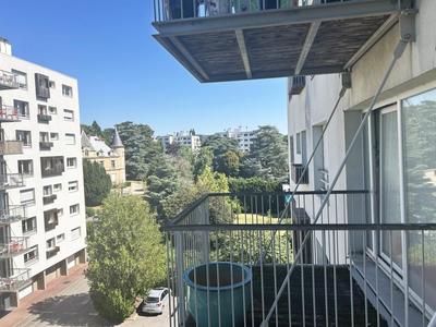 Appartement - 106 m² - 5 pièces