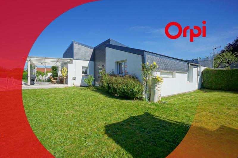 Maison - 220 m² - 6 pièces