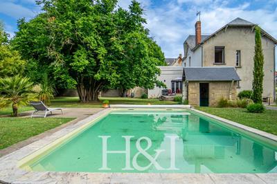 Propriété - 158 m² - 5 pièces