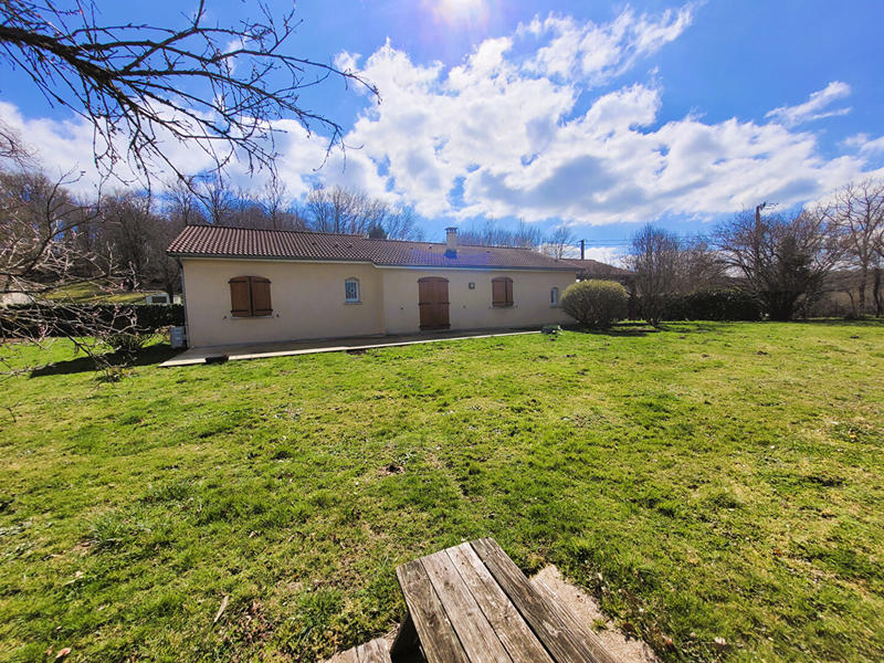 Maison - 120 m² - 5 pièces