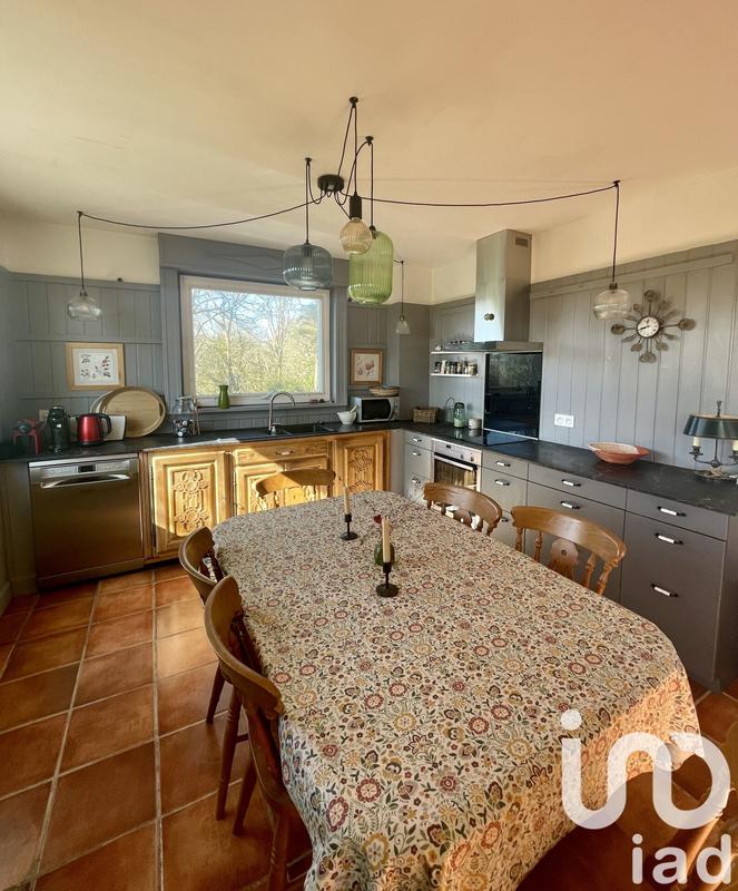 Maison de campagne - 174 m² - 10 pièces