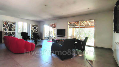 Maison - 103 m² - 4 pièces