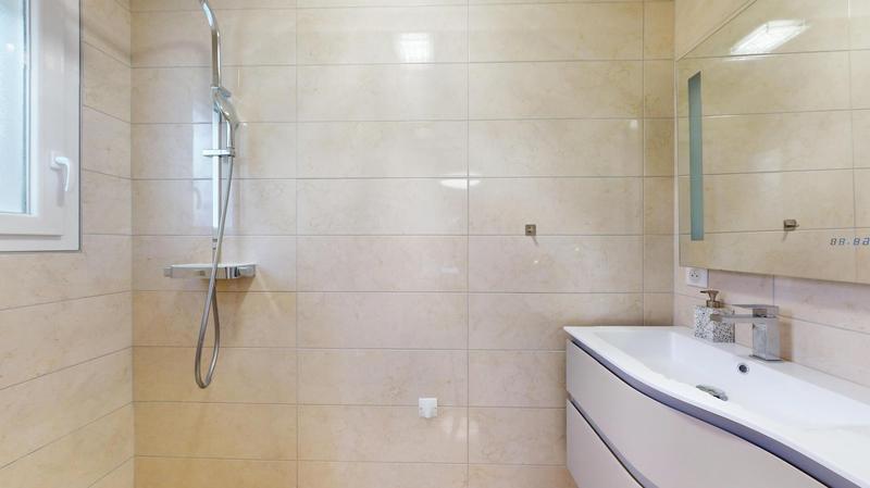 Maison - 147 m² - 6 pièces