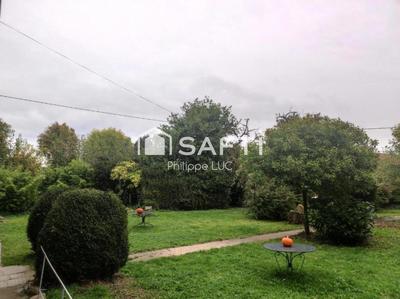 Maison - 212 m² - 12 pièces