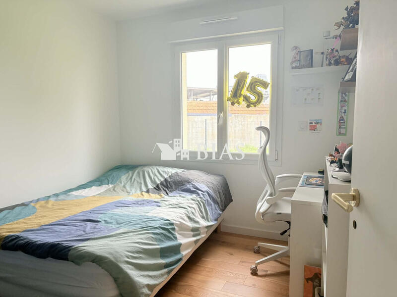 Maison - 87 m² - 4 pièces