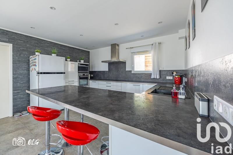 Maison - 170 m² - 7 pièces