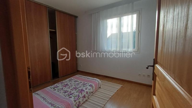 Maison - 215 m² - 8 pièces