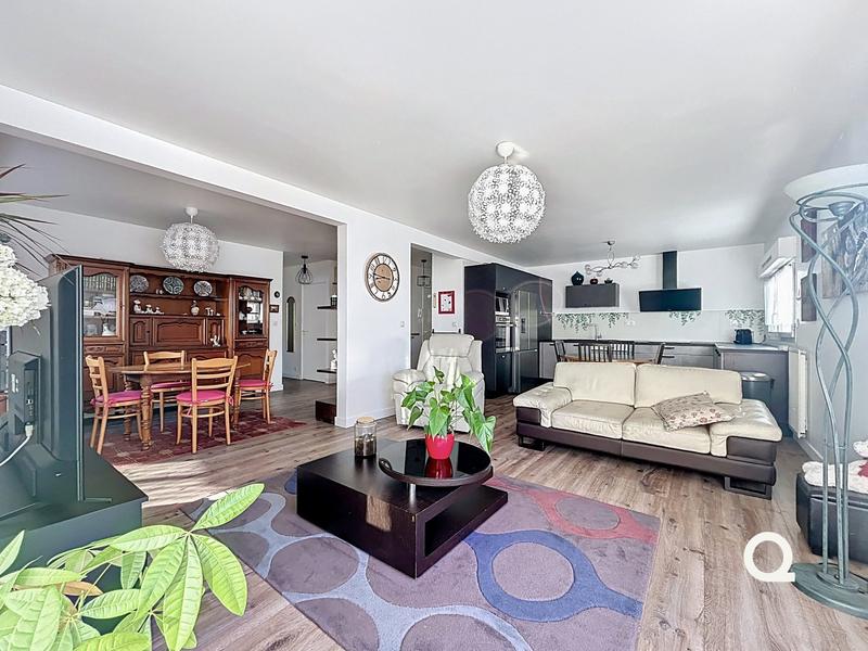 Appartement - 80 m² - 3 pièces