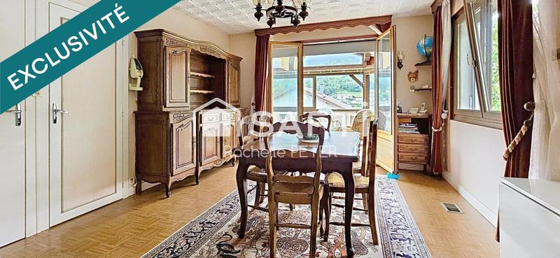 Maison - 203 m² - 6 pièces