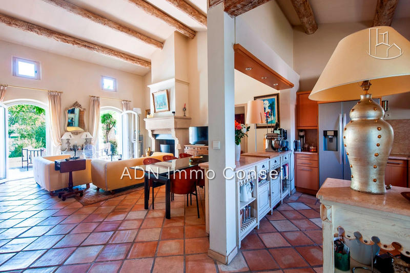 Villa - 149 m² - 5 pièces