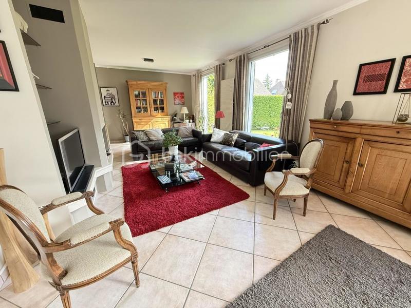 Maison - 158 m² - 6 pièces