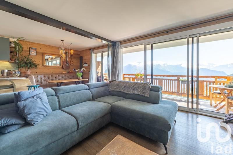 Appartement - 110 m² - 6 pièces