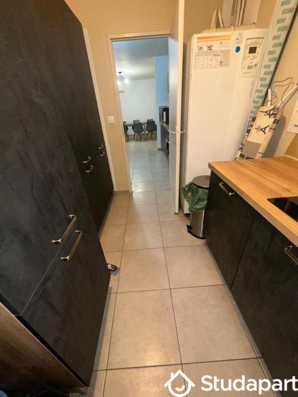 Chambre - 11 m² - 1 pièce