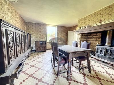 Maison - 160 m² - 7 pièces