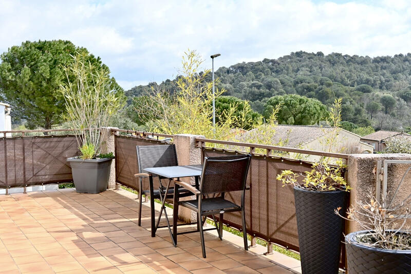 Appartement - 102 m² - 4 pièces