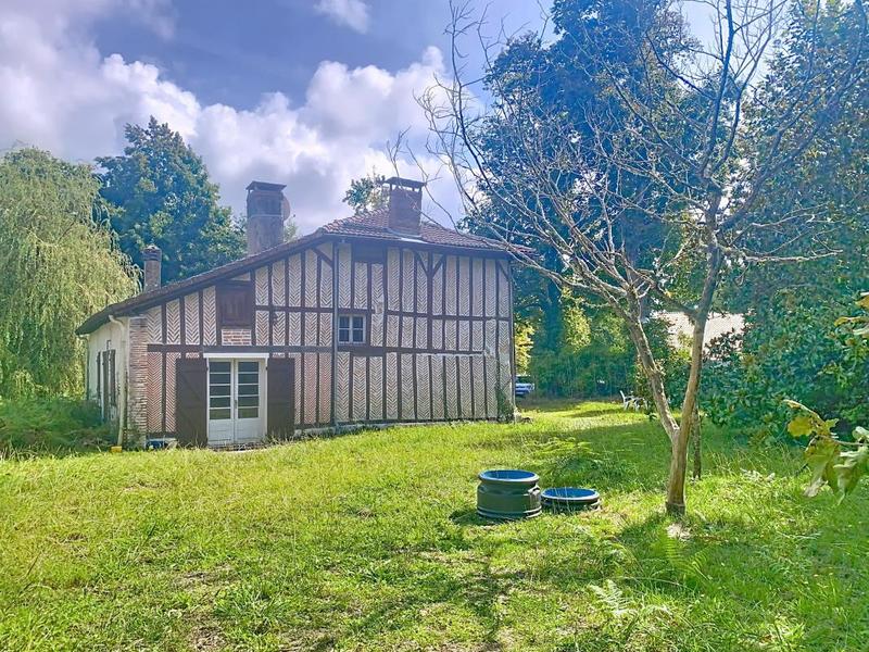 Maison - 206 m² - 8 pièces