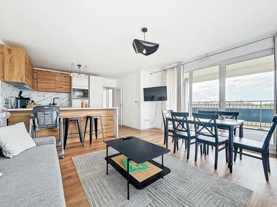 Appartement - 81 m² - 4 pièces