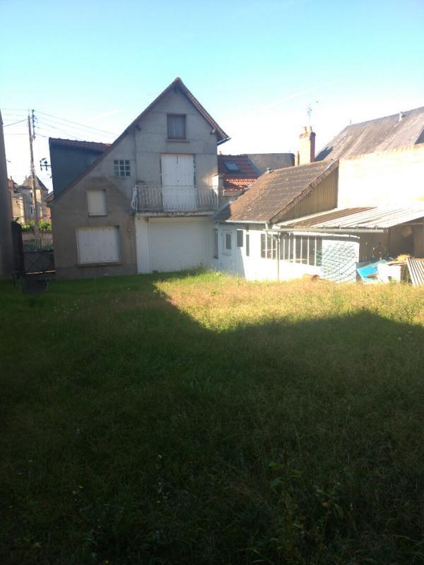 Maison - 49 m² - 6 pièces