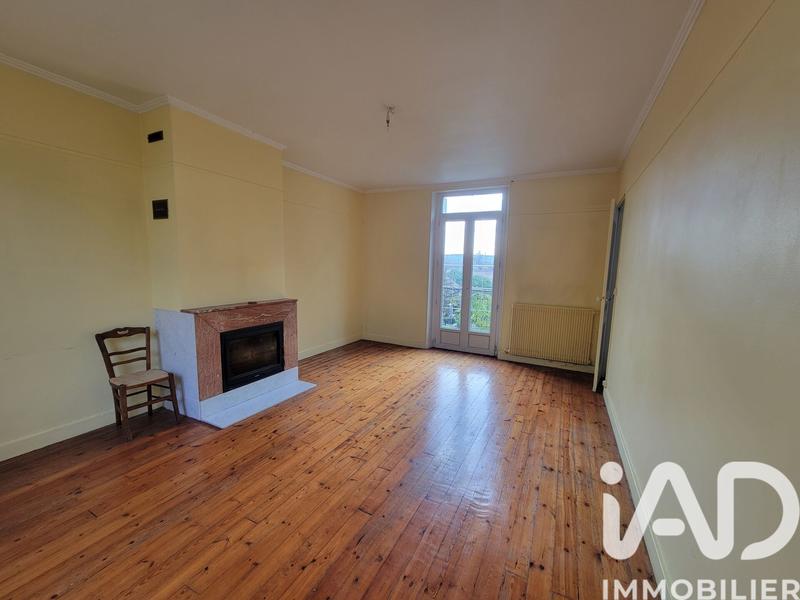 Maison - 230 m² - 11 pièces