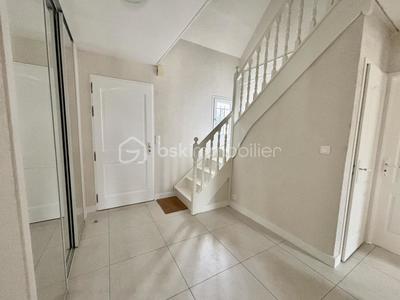 Maison - 135 m² - 7 pièces