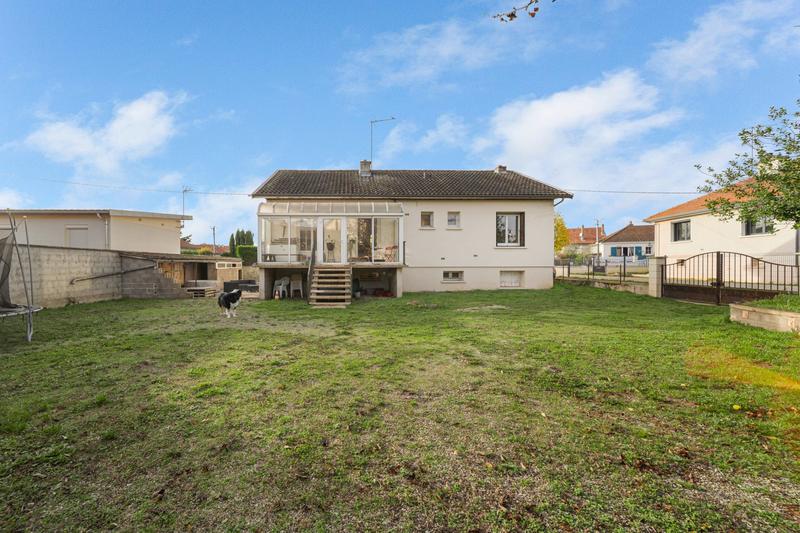 Maison - 93 m² - 4 pièces