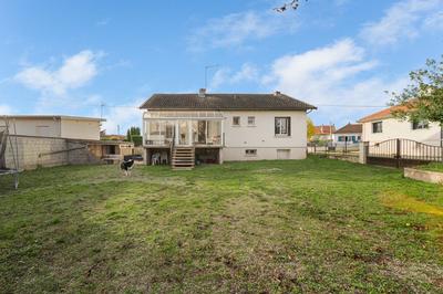 Maison - 93 m² - 4 pièces