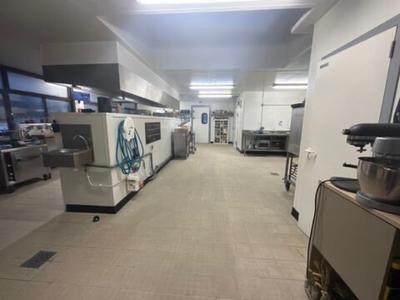 Fonds de commerce - 380 m²