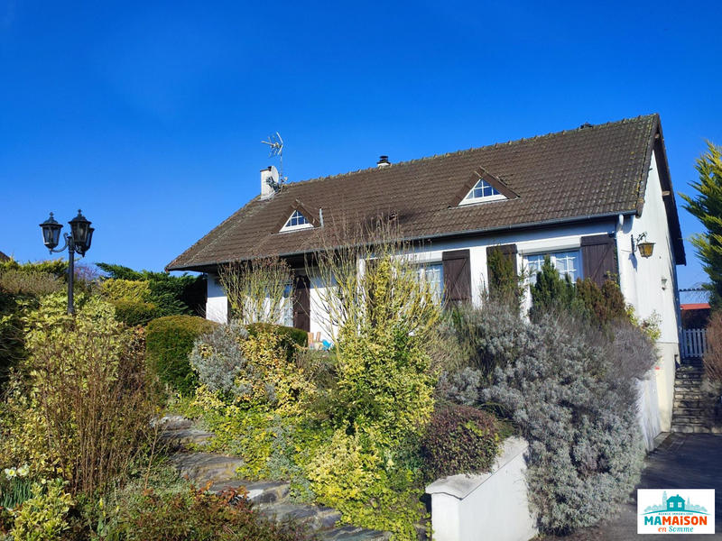 Maison - 122 m² - 5 pièces