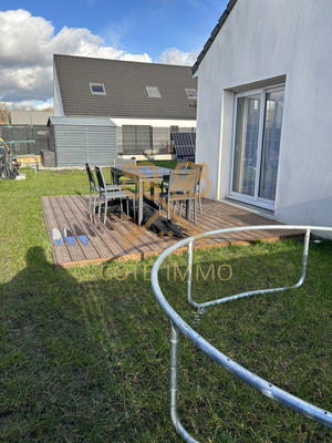 Maison - 95 m² - 4 pièces