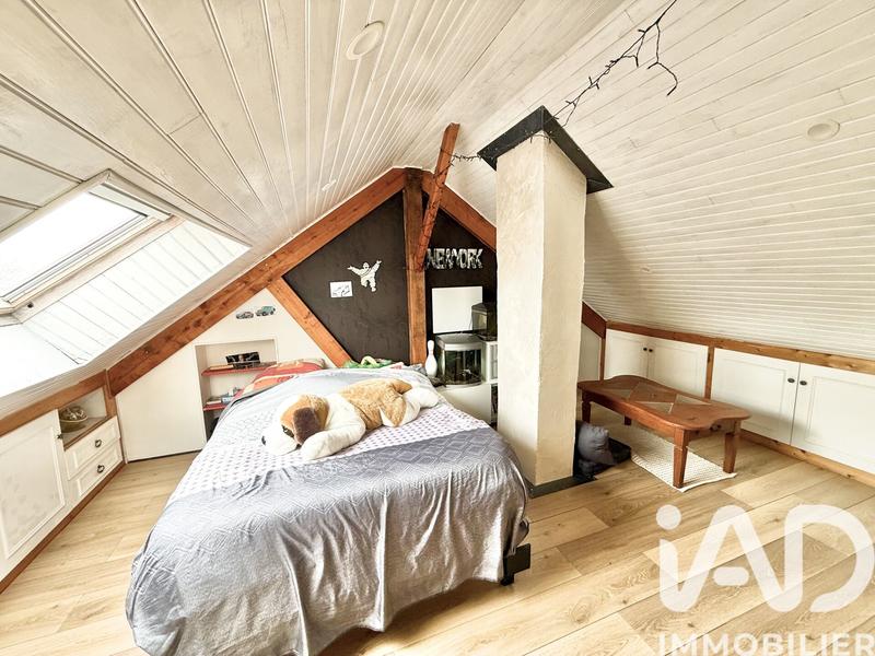 Maison - 98 m² - 6 pièces