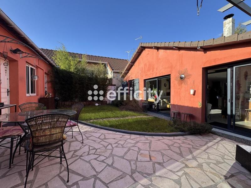 Maison - 115 m² - 5 pièces