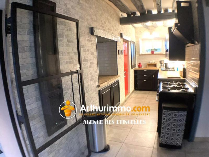 Maison - 278 m² - 8 pièces