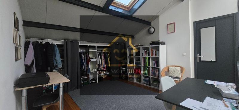 Duplex - 98 m² - 4 pièces