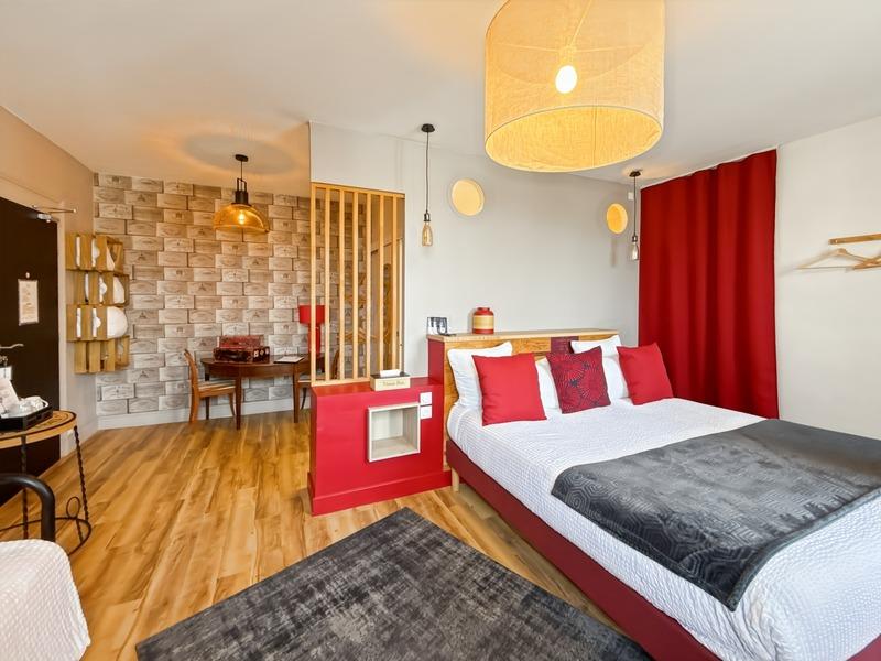 Propriété - 263 m² - 10 pièces