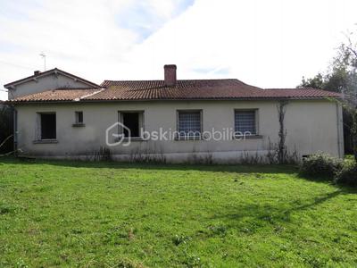 Corps de ferme - 161 m² - 7 pièces