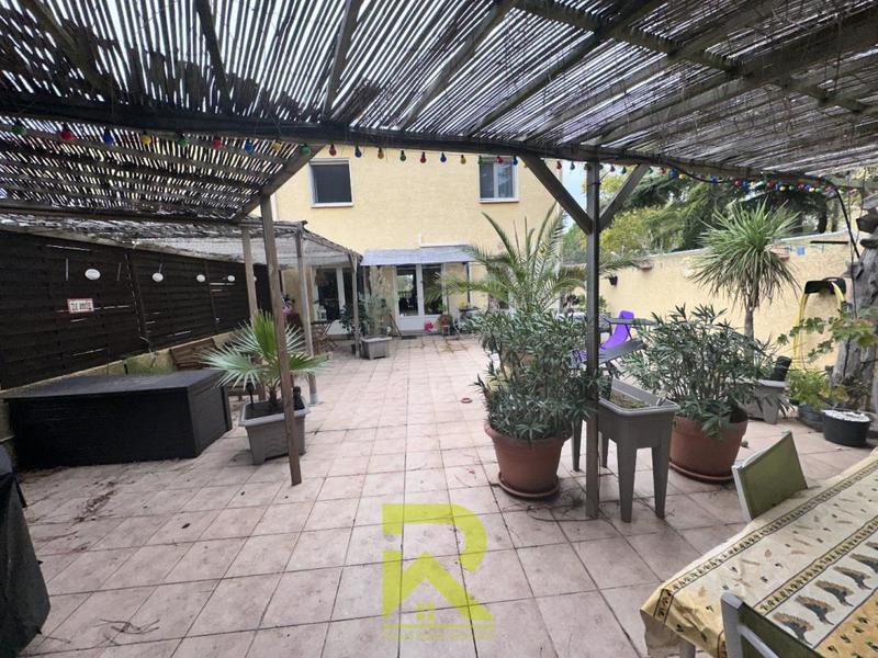 Appartement - 164 m² - 4 pièces