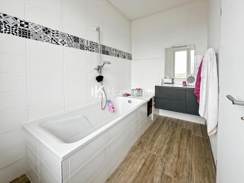 Maison - 130 m² - 4 pièces